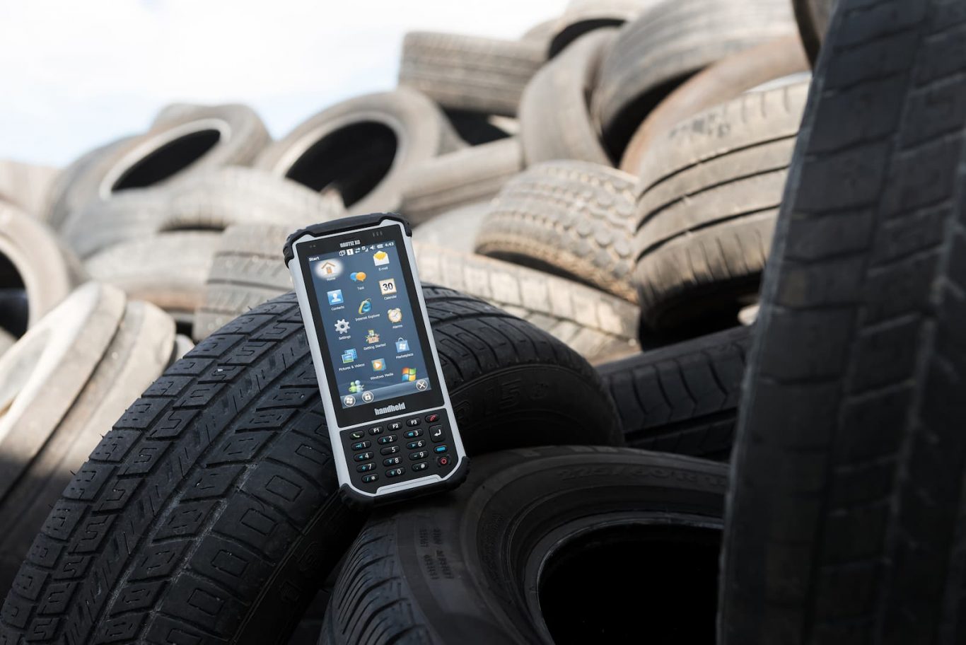 Handheld Nautiz X8 Rugged IP67