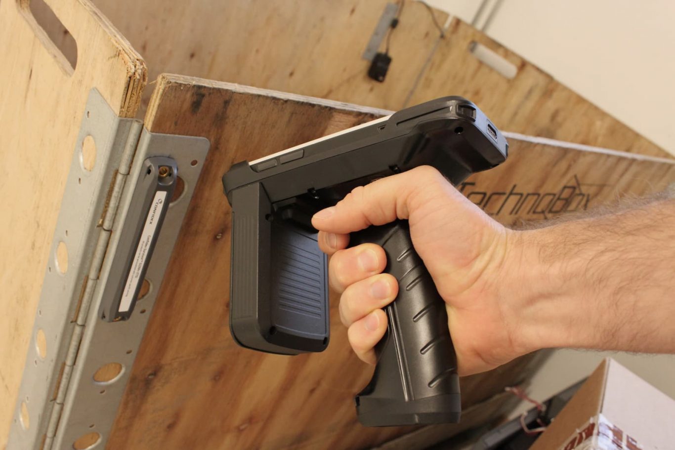 Nautiz X2 Pistol Grip Uhf