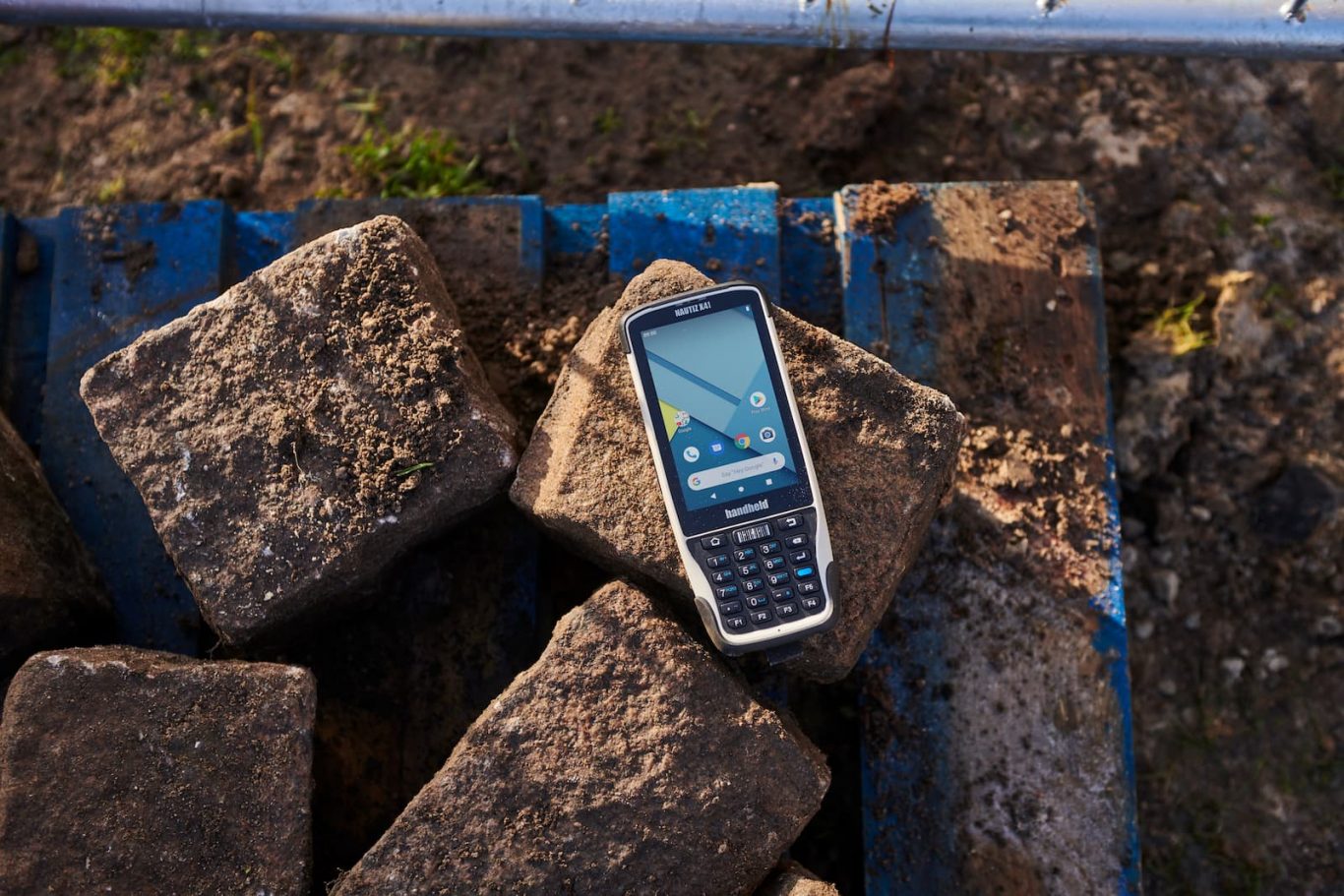 Nautiz X41 Outdoor Rugged Keypad Handheld
