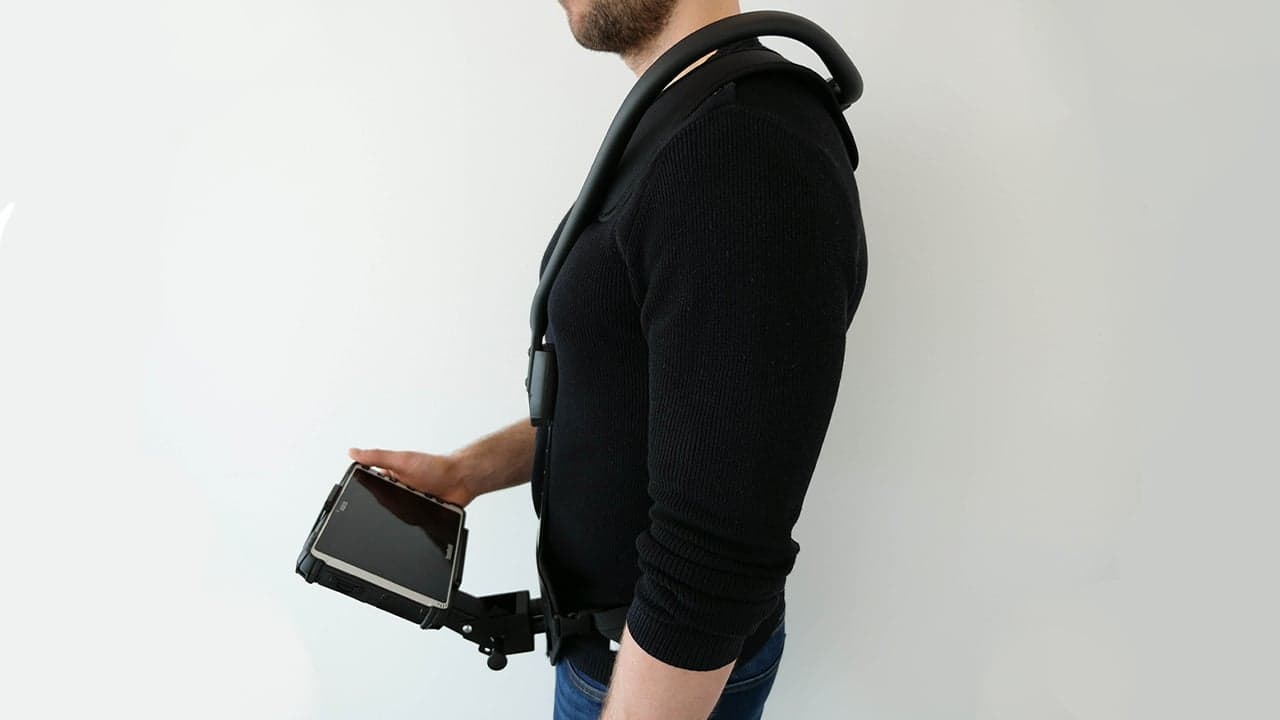 Handheld Algiz 8x Shoulder Carrier 3